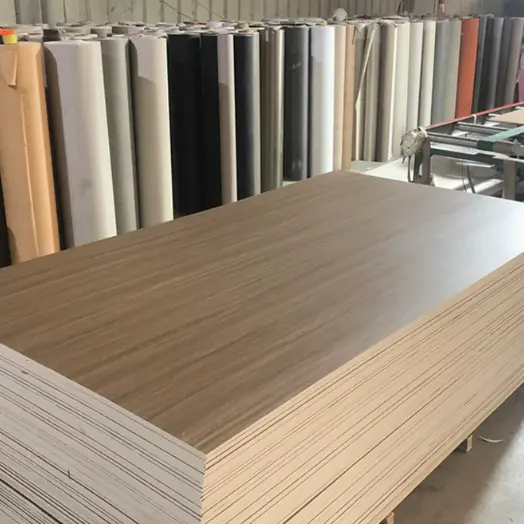 PVC putplasčio plokštės
